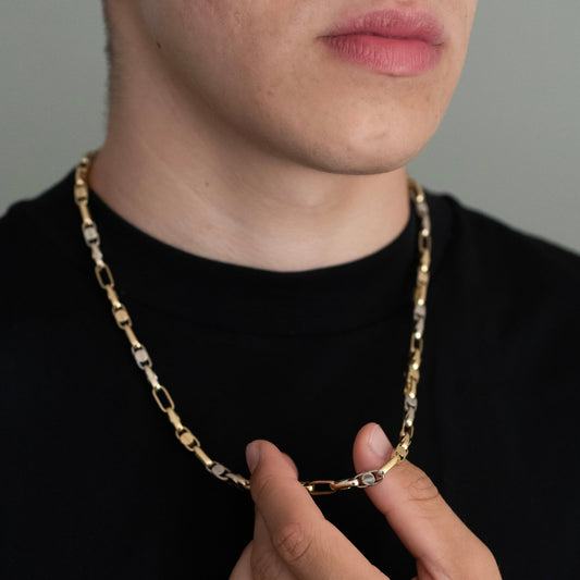 Comprar collar bicolor realizado en oro amarillo y oro blanco de 18kt con eslabones combinados intercalando los de oro amarillo con los de oro blanco. Ian'Or.