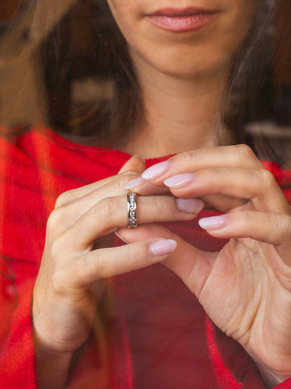 28883C - Alianza  completa brillantes oro blanco 18kt