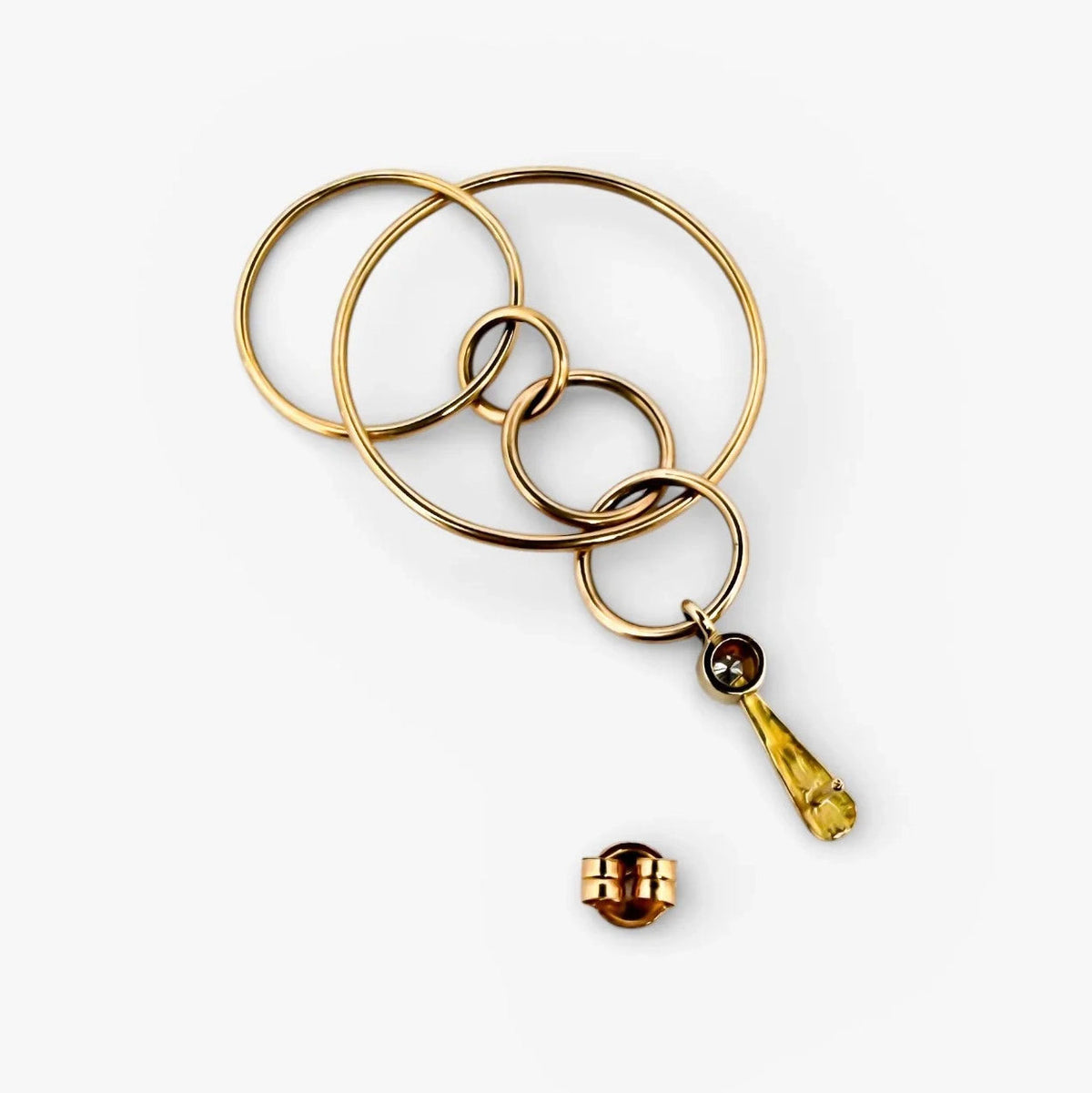 Comprar pendientes de varios aros en oro amarillo de 18kt de 40mm de alto y 35mm de ancho.Joyería Ian'Or. Envío GRATIS. Ian'Or.