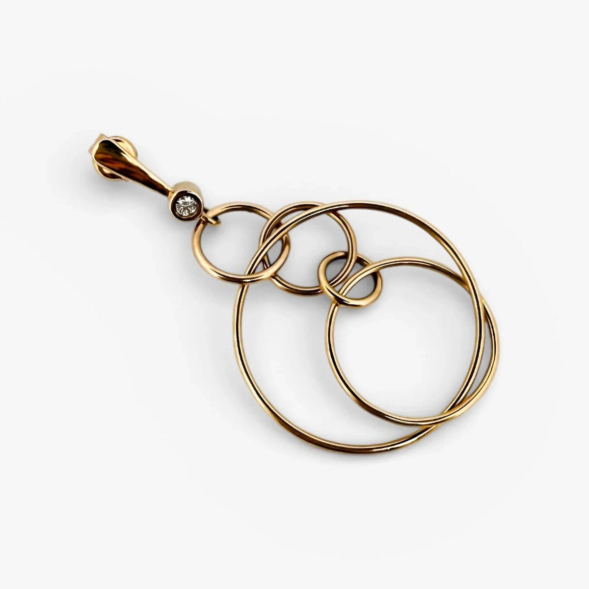 Comprar pendientes de varios aros en oro amarillo de 18kt de 40mm de alto y 35mm de ancho.Joyería Ian'Or. Envío GRATIS. Ian'Or.