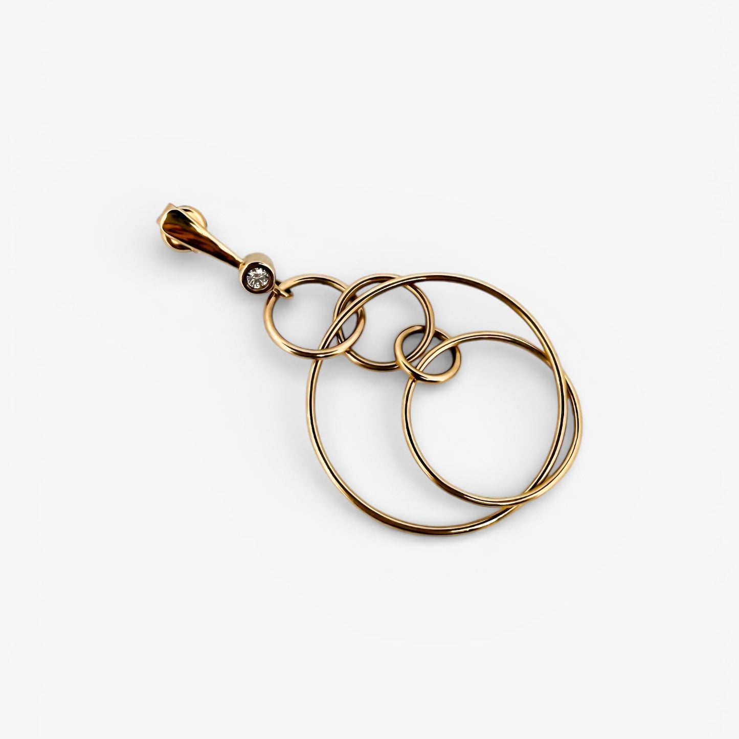 Comprar pendientes de varios aros en oro amarillo de 18kt de 40mm de alto y 35mm de ancho.Joyería Ian'Or. Envío GRATIS. Ian'Or.