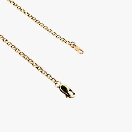 Comprar cadena de eslabones banana barra en oro amarillo de 18kt y cierre tipo mosquetón.Venta de cadenas y collares baratos. Envío gratis. Joyas restauradas.