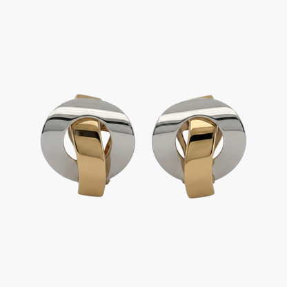 Comprar pendientes bicolor en oro blanco y amarillo de 18kt. Disponen de cierre tipo Omega.Pendientes de oro baratos Ian'Or. Pendientes oro 18kt. Envío gratis.