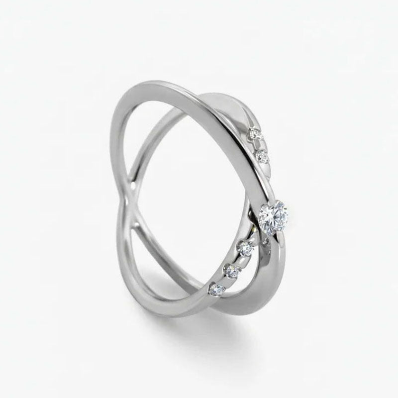 Comprar solitario realizado en oro blanco y diamante talla brillante engastado en dos brazos Joyas restauradas. Joyería compro oro Ian'Or. Envío GRATIS.
