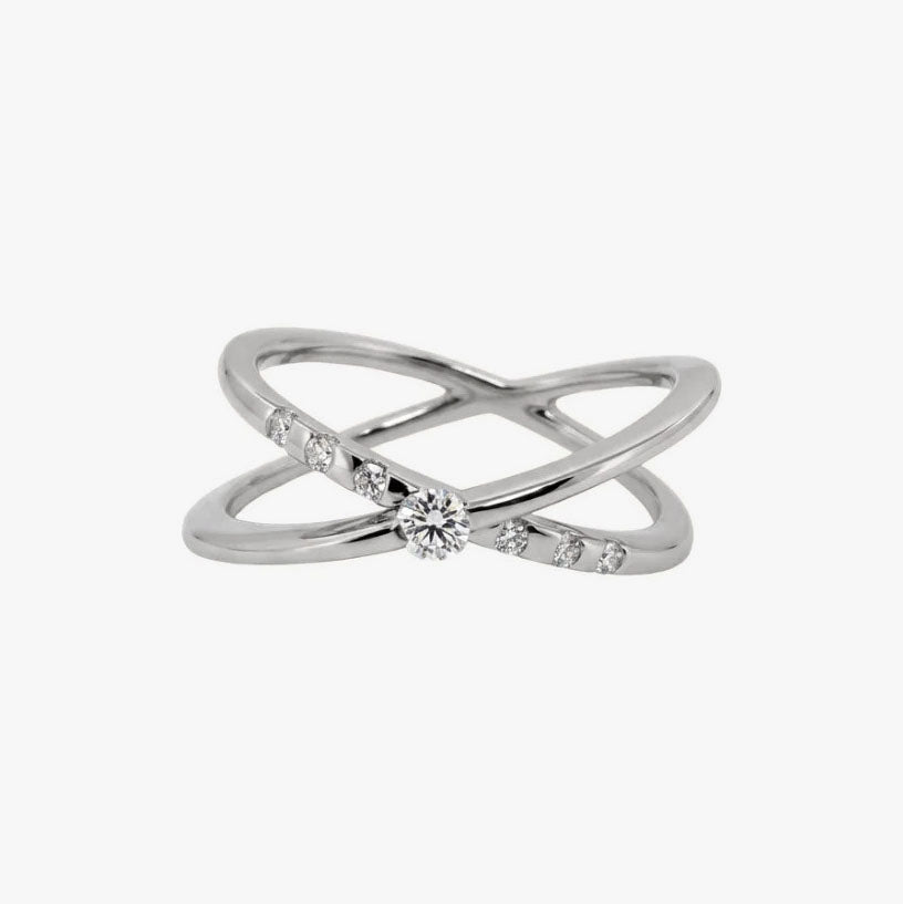 Comprar solitario realizado en oro blanco y diamante talla brillante engastado en dos brazos Joyas restauradas. Joyería compro oro Ian'Or. Envío GRATIS.