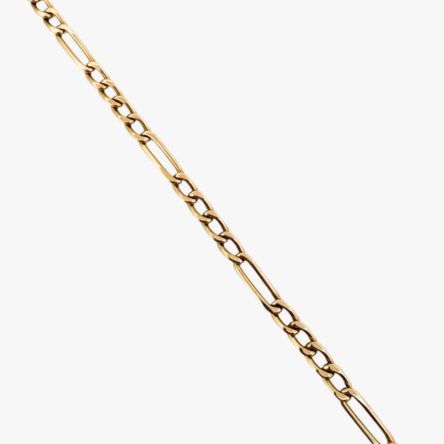 Comprar collar con cadena alterna barbada en oro amarillo de 18kt y cierre de cajón con un brazo de seguridad. Joya unisex. Envío GRATIS. Joyería Ian'Or.