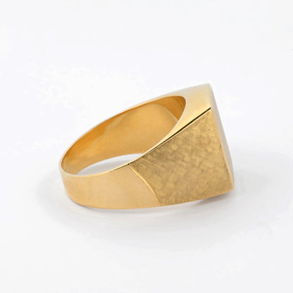 Comprar anillo tipo sello de oro amarillo de 18kt. Joyas de segunda mano y restauradas. Sellos de hombre  de oro 18kt baratos.