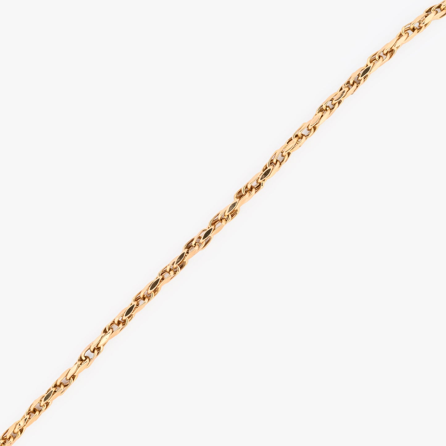 Comprar collar de oro amarillo de 18kt con cadena de cordón salomónico. La cadena mide 45,5cm de largo y dispone de un cierre tipo mosquetón. Joyería Ian'Or. Envío GRATIS.