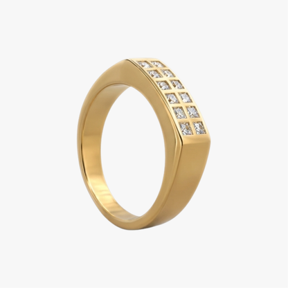 Comprar anillo realizado en oro amarillo de 18kt y 12 diamantes talla brillante en la parte central del anillo, Joyería Ian'Or, Envío gratis.