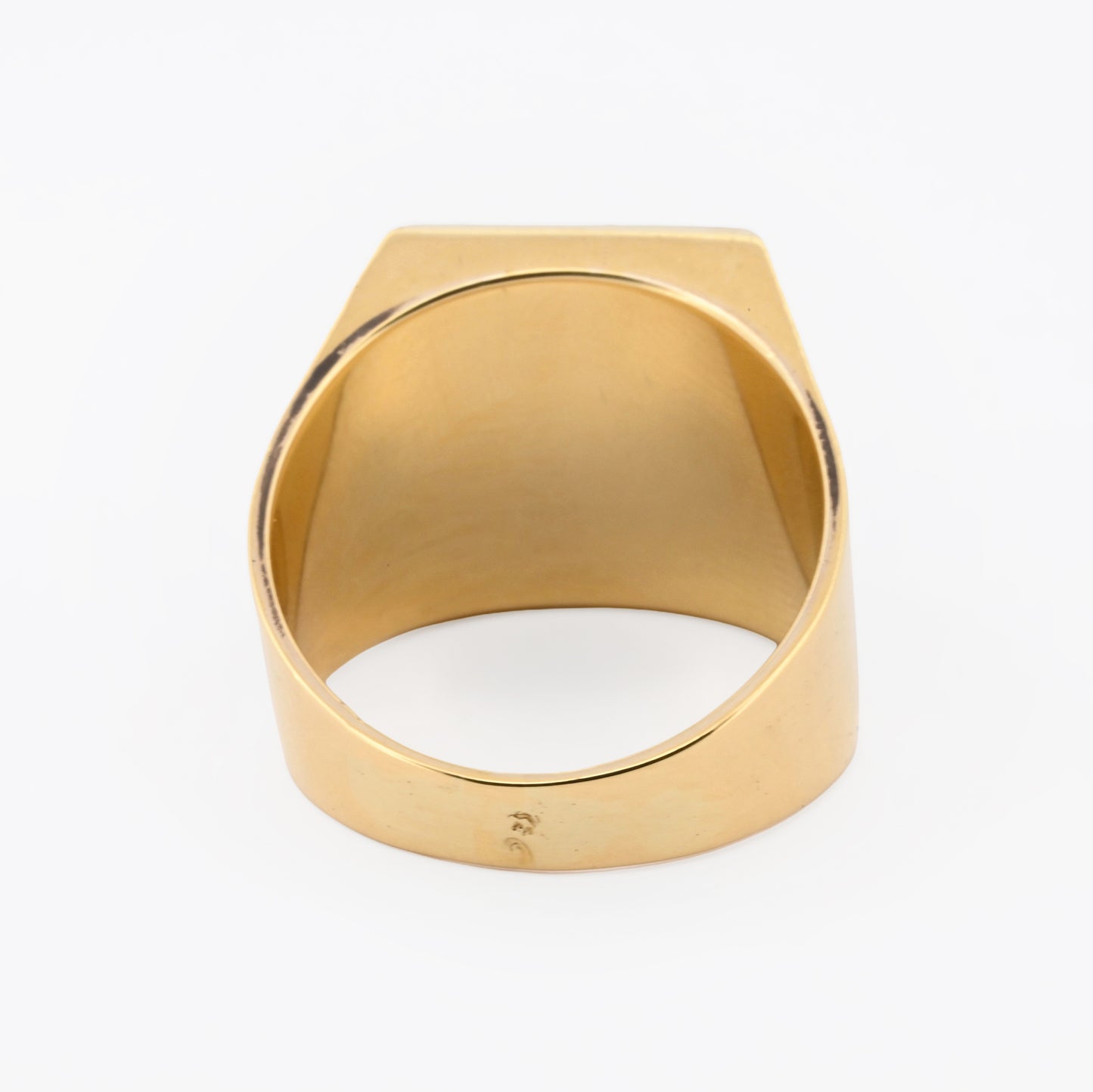 Comprar anillo tipo sello de oro amarillo de 18kt. Joyas de segunda mano y restauradas. Sellos de hombre  de oro 18kt baratos.