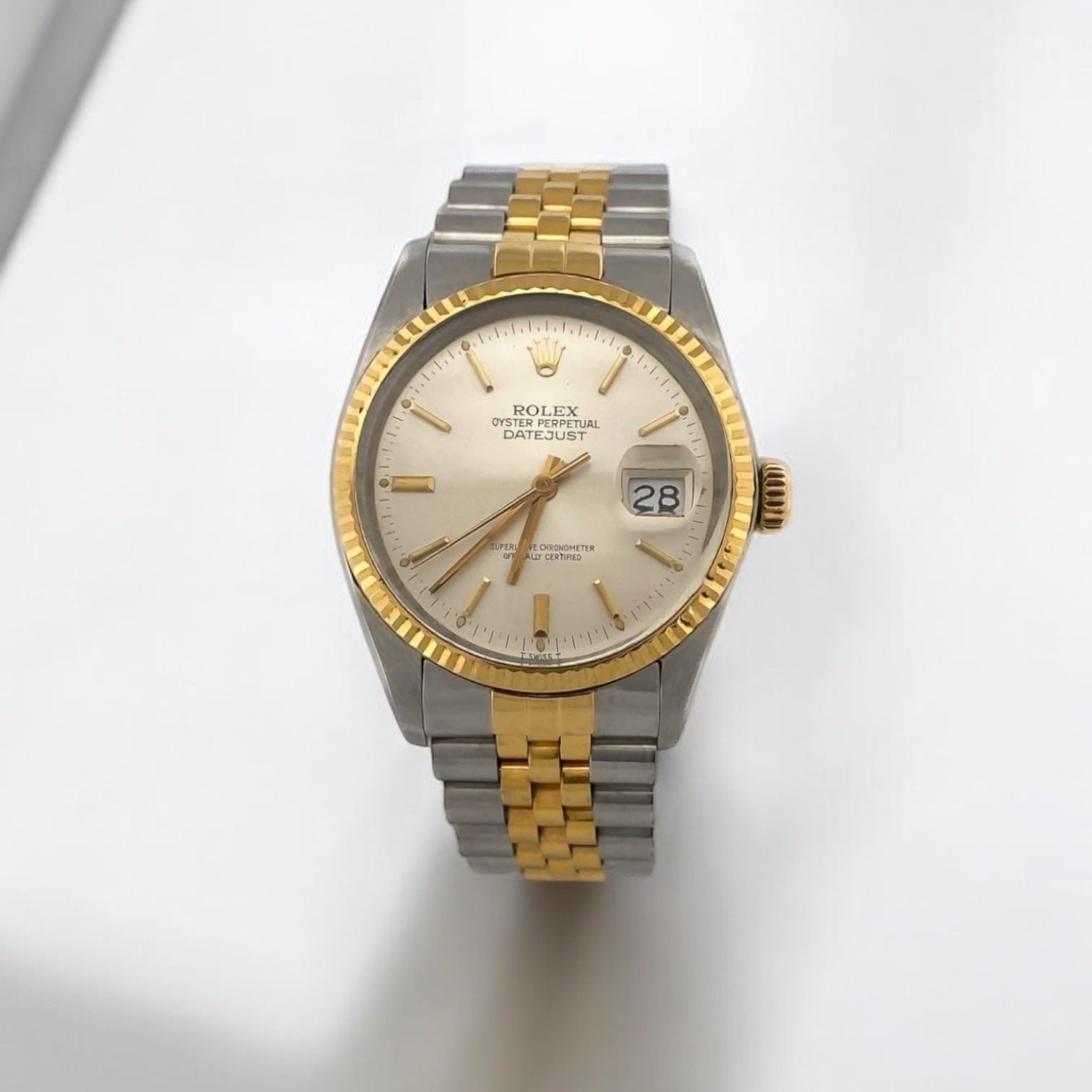 Reloj Rolex Oyster Perpetual Datejust con esfera de 36mm. Realizado en acero y oro  con correa Jubilée. Ref. 16013
Relojes Rolex de segunda mano baratos en Barcelona. relojes de alta gama al mejor precio.
