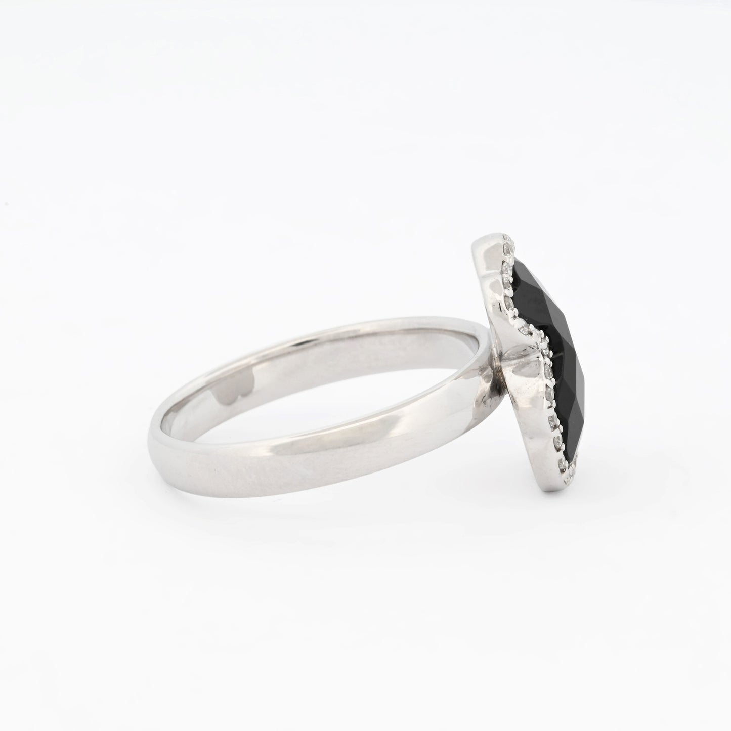 15835GM - Anillo TOUS oro blanco con osito de onix y diamantes