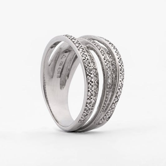 Comprar anillo de bandas cruzadas entrelazadas en oro blanco de 18kt con (diamantes). Joyería Ian'Or. Envío GRATIS y pieza ceritificada.