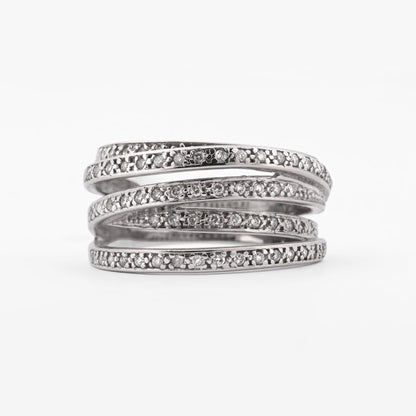 Comprar anillo de bandas cruzadas entrelazadas en oro blanco de 18kt con (diamantes). Joyería Ian'Or. Envío GRATIS y pieza ceritificada.