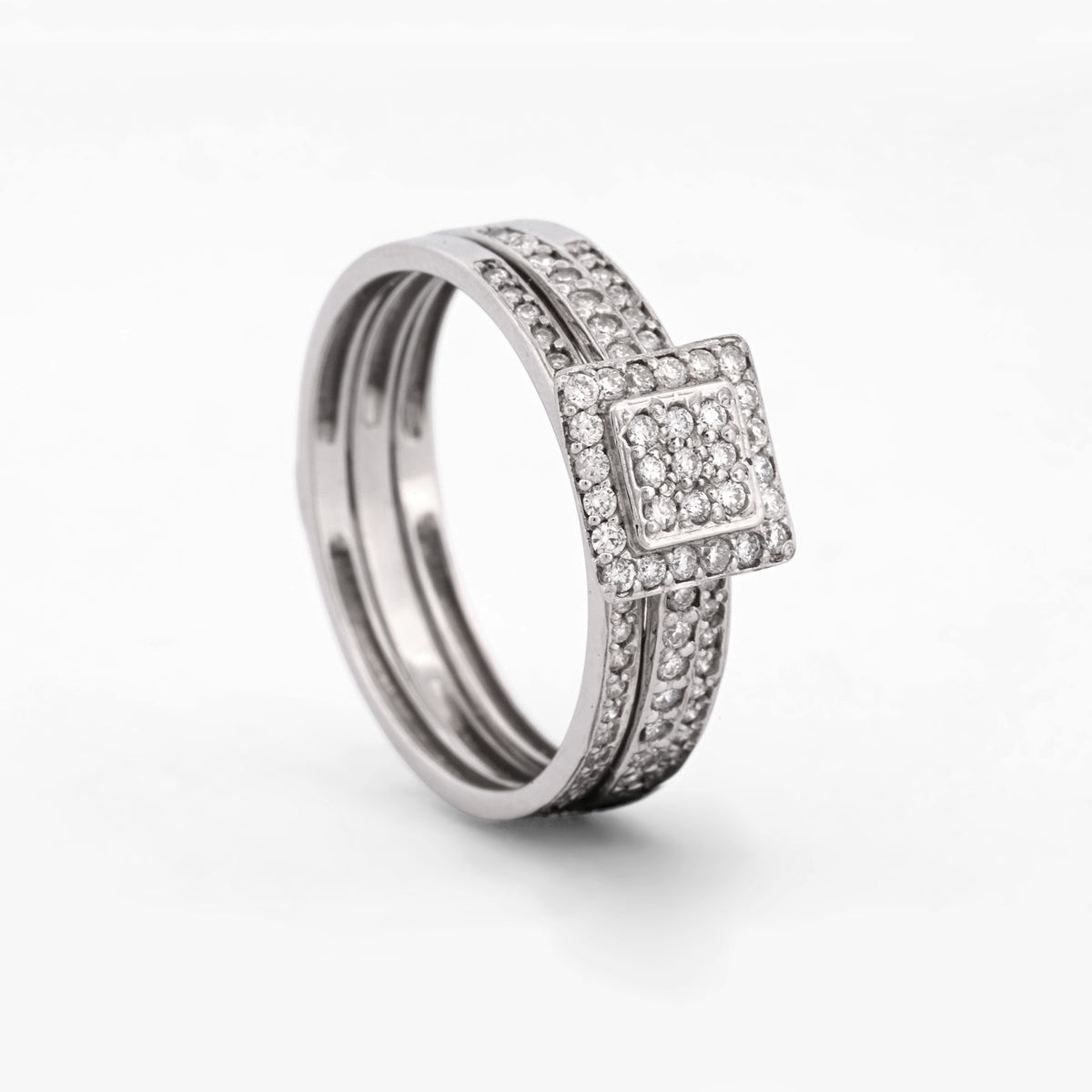 Comprar anillo desmontable de dos piezas en oro blanco de 18kt con rosetón y con  . Joyería Ian'Or. Envío GRATIS y pieza certificada.
