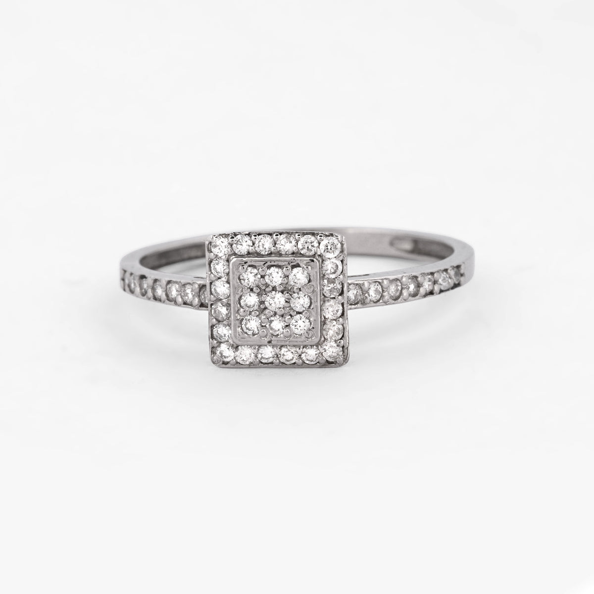 Comprar anillo desmontable de dos piezas en oro blanco de 18kt con rosetón y con  . Joyería Ian'Or. Envío GRATIS y pieza certificada.
