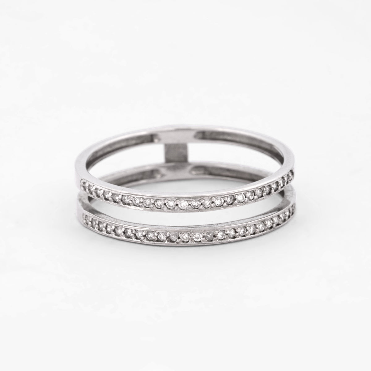 Comprar anillo desmontable de dos piezas en oro blanco de 18kt con rosetón y con  . Joyería Ian'Or. Envío GRATIS y pieza certificada.