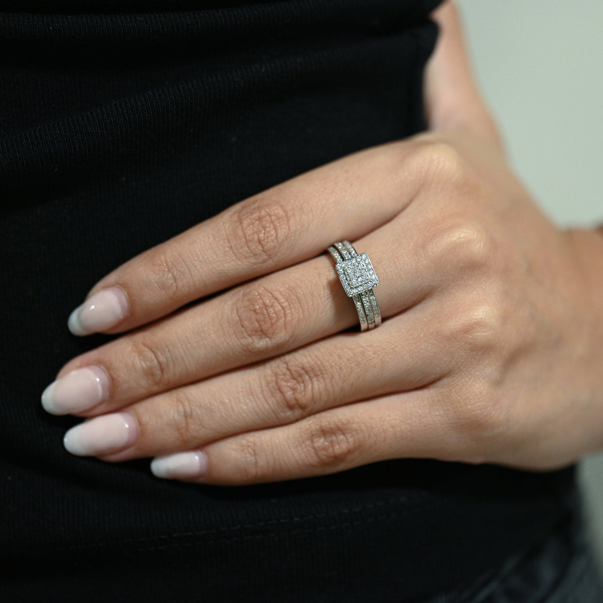 Comprar anillo desmontable de dos piezas en oro blanco de 18kt con rosetón y con  . Joyería Ian'Or. Envío GRATIS y pieza certificada.
