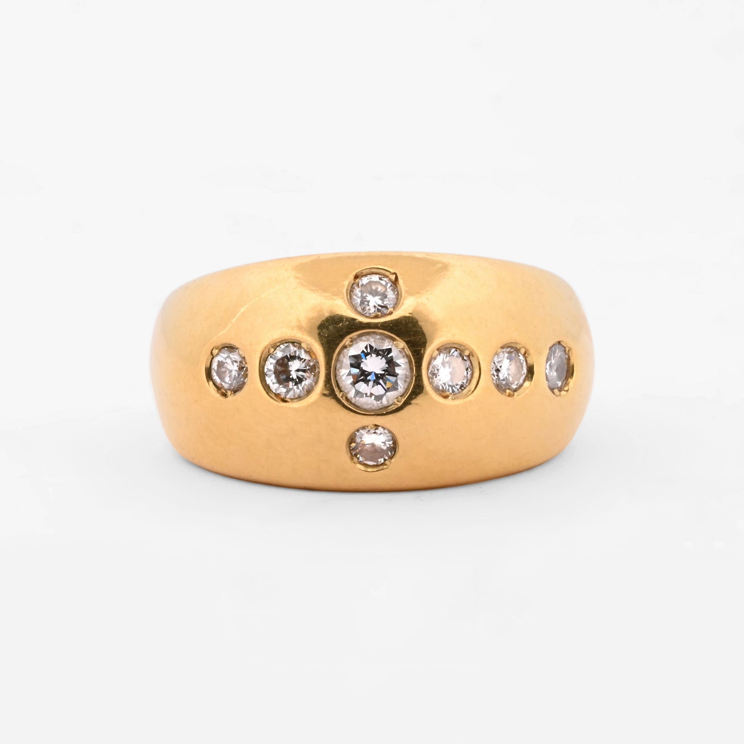 Comprar anillo realizado en oro amarillo con 8 brillantes en un lado del anillo. Anillos de segunda mano. Joyería Ian'Or. Envío gratis. Joyeria en Barcelona.