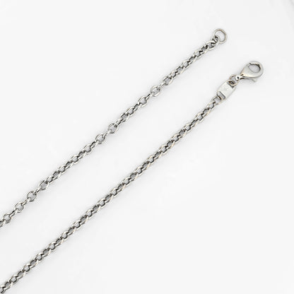 Comprar cadena tipo salomónica en oro blanco de 18kt y 39,5cm de largo con cierre tipo mosquetón. Cadenas con envío gratis. Joyería Ian'Or.