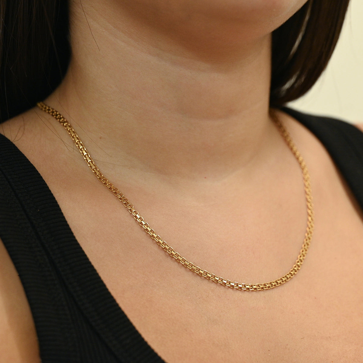 Comprar cadena de oro amarillo de 18kt con eslabones planos calados. Joyería Ian'Or. Envio GRATIS. Pieza certificada.