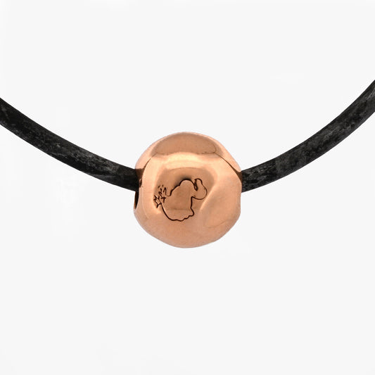 Comprar colgante en forma de bola de la firma de Pomellato en oro amarillo de 18kt. Envío GRATIS. Envío GRATIS, Joyería Ian'OR, envío asegurado.