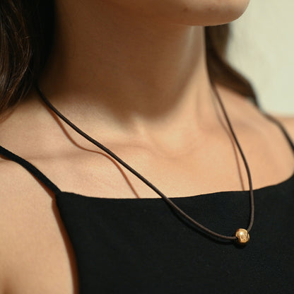 Comprar colgante en forma de bola de la firma de Pomellato en oro amarillo de 18kt. Envío GRATIS. Envío GRATIS, Joyería Ian'OR, envío asegurado.