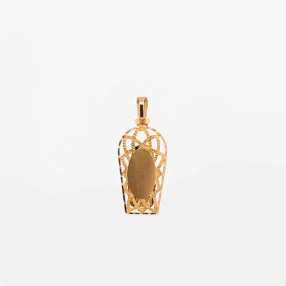 Comprar colgante en oro amarillo de 18kt Virgen Niña con calado. Joya protectora y tradicional para comunión o regalo especial. Joyería Ian'Or. Envío GRATIS.