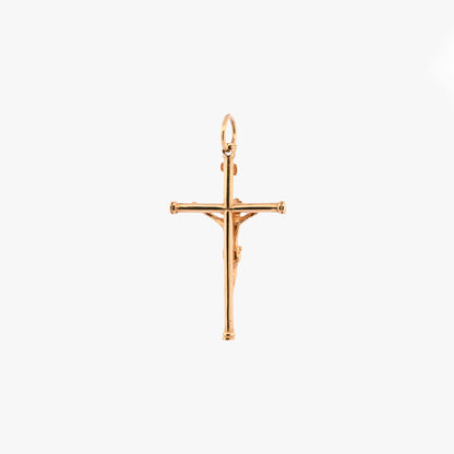 Comprar colgante en oro amarillo de 18kt cruz con Cristo. Joyería Ian'Or. Joya tradicional y religiosa que aporta simbolismo y distinción. Joyería Ian'Or. Envío GRATIS.