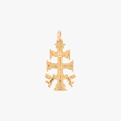 Comprar colgante oro amarillo 18K Cruz de Caravaca, Cristo y ángeles. Joya protectora y tradicional que aporta simbolismo y distinción. Envío gratuito