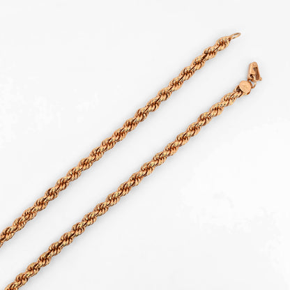 Comprar collar de oro amarillo de 18kt con cadena de cordón trenzado. La cadena mide 41,5cm de largo y dispone de un cierre tipo mosquetón.Joyería Ian'Or. Envío GRATIS.