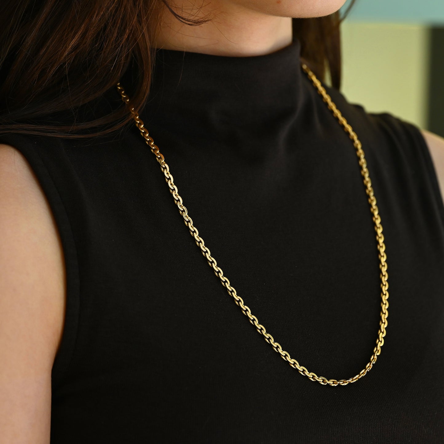 Comprar collar de cadena estilo calabrote de eslabones ovalados con barra central de oro amarillo de 18K. Pieza certificada, envío gratuito