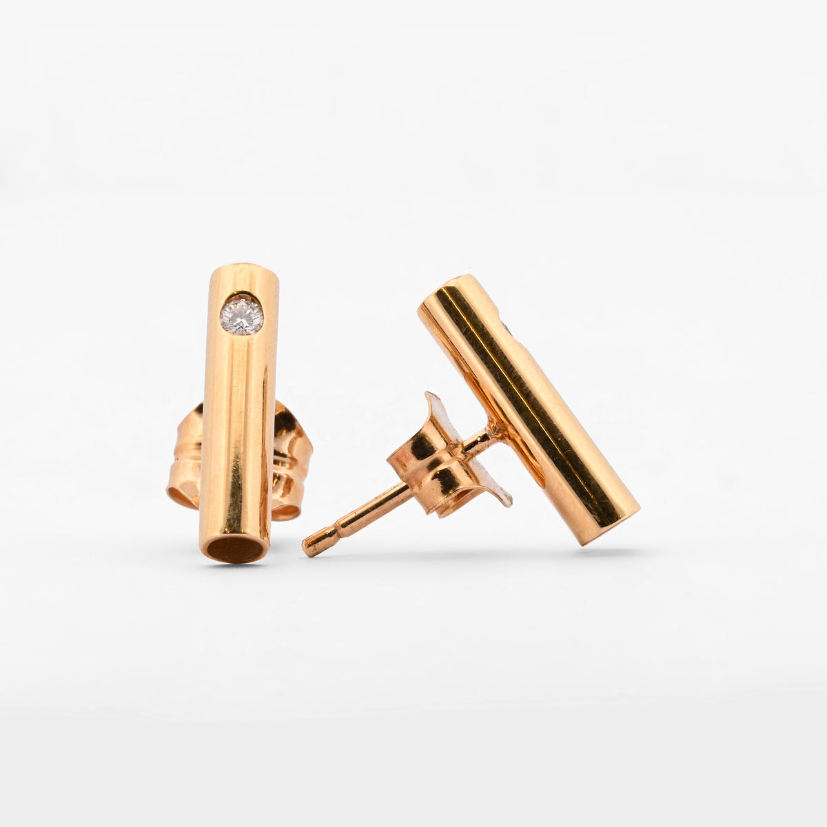 Pendientes de oro amarillo de 18kt en forma de barra con (brillante confirmar tipo). Envío GRATIS, Joyería Ian'OR, envío asegurado.