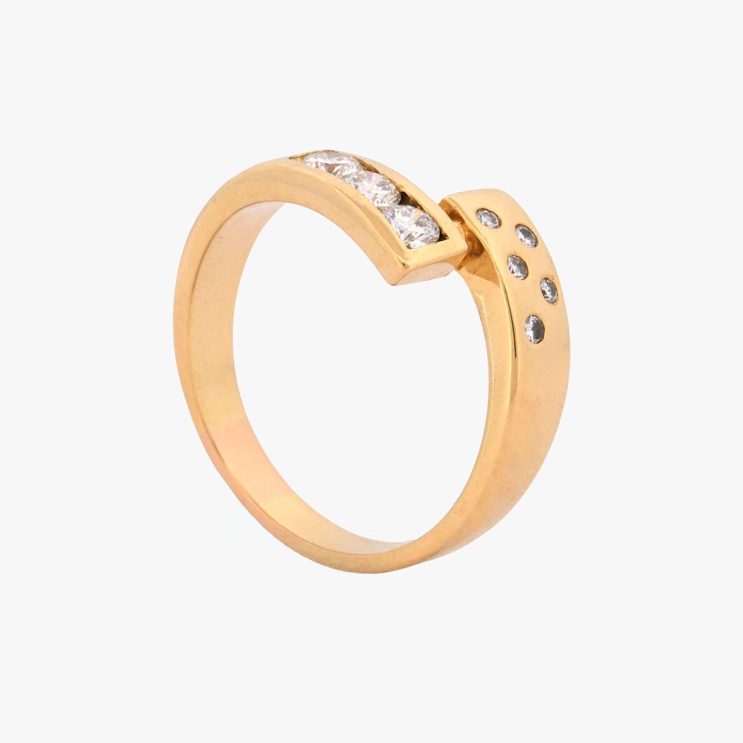 Comprar sofisticada alianza de oro amarillo de 18k de diseño de líneas cruzadas que se entrelazan con elegancia, Certificado por Joyería Ian'OR, envío gratuito